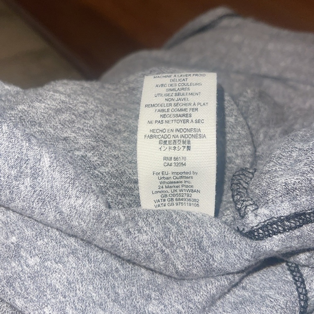 We the Free/Free People ladies Cloud Nine Long Sleeve t-shirt. Small. Oversized - Picture 11 of 11
